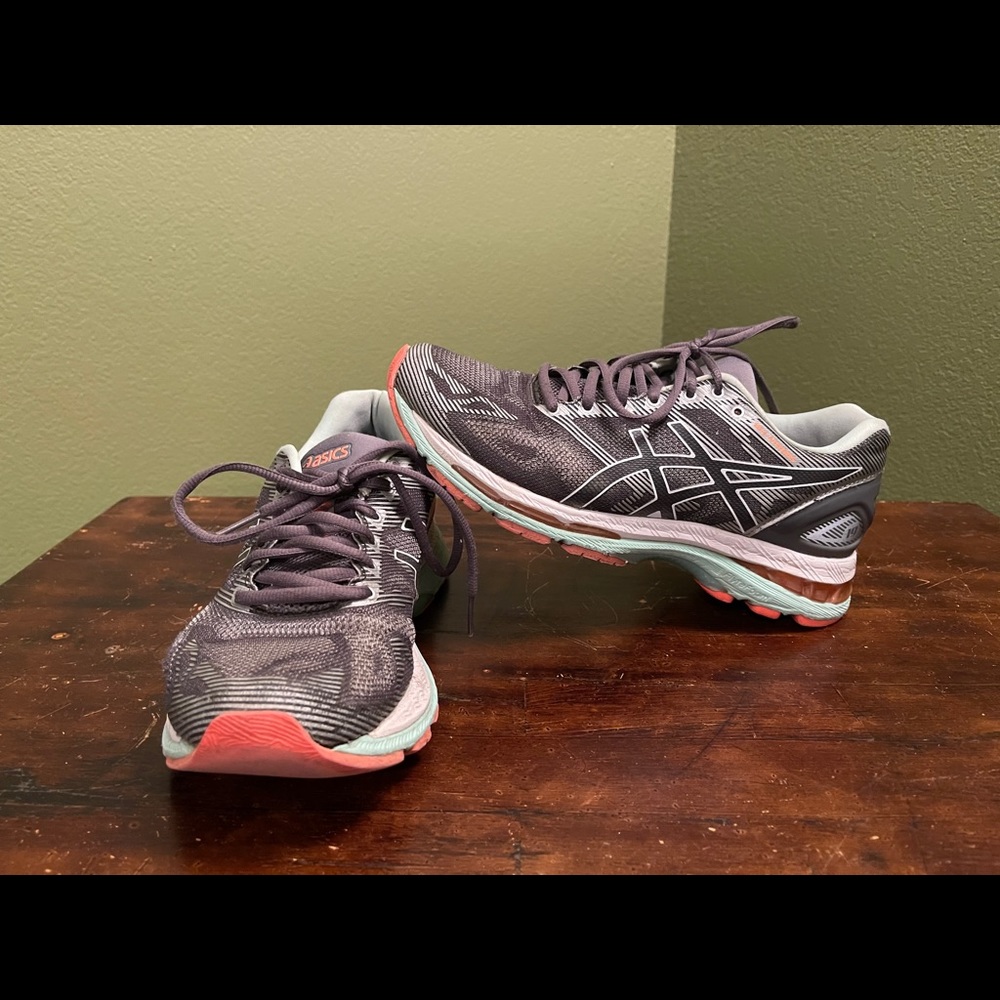 Asics Gel Nimbus 19 Running SZ 8.5 Charcoal/Mint